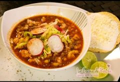 Pozole rojo de puerco estilo Potosí – Receta clásica fácil